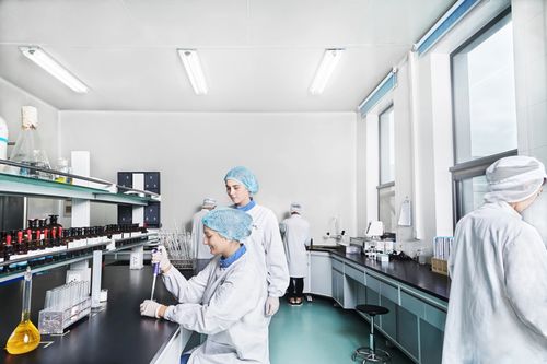 新乳業(yè)董事長席剛榮獲2023中國上市公司口碑榜十大行業(yè)領(lǐng)軍人物獎(jiǎng)，生物研發(fā)領(lǐng)域再獲殊榮